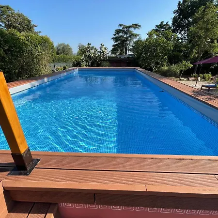 Villa Desiderio With Pool In Rom