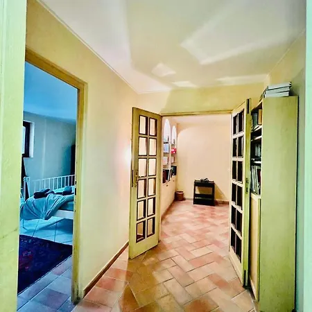 Villa Desiderio With Pool In *