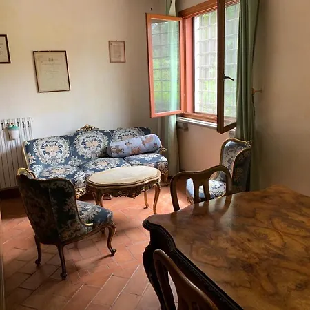 Villa Desiderio With Pool In *