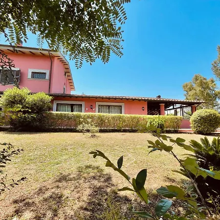 Villa Desiderio With Pool In Rom