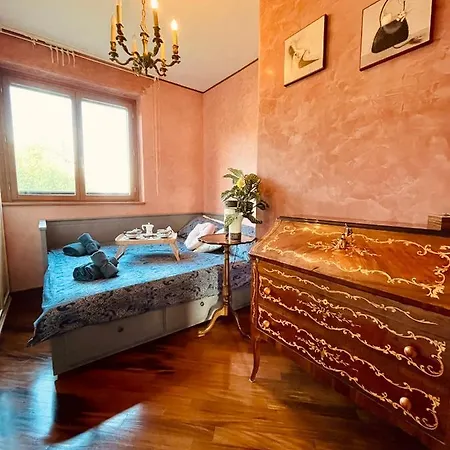 Villa Desiderio With Pool In Rom