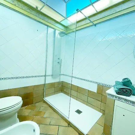 Desiderio With Pool In Villa