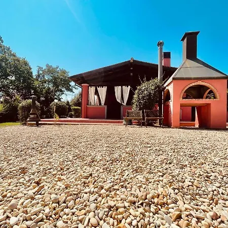 Villa Desiderio With Pool In